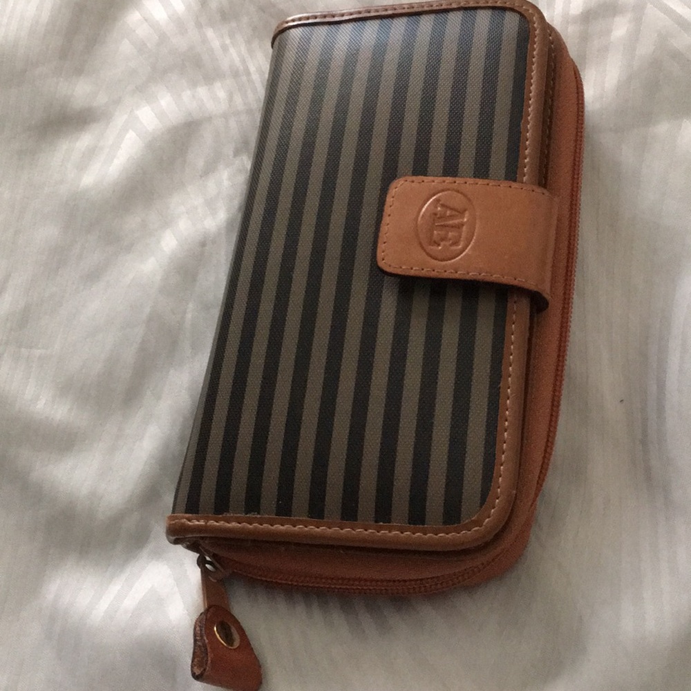 Wallet